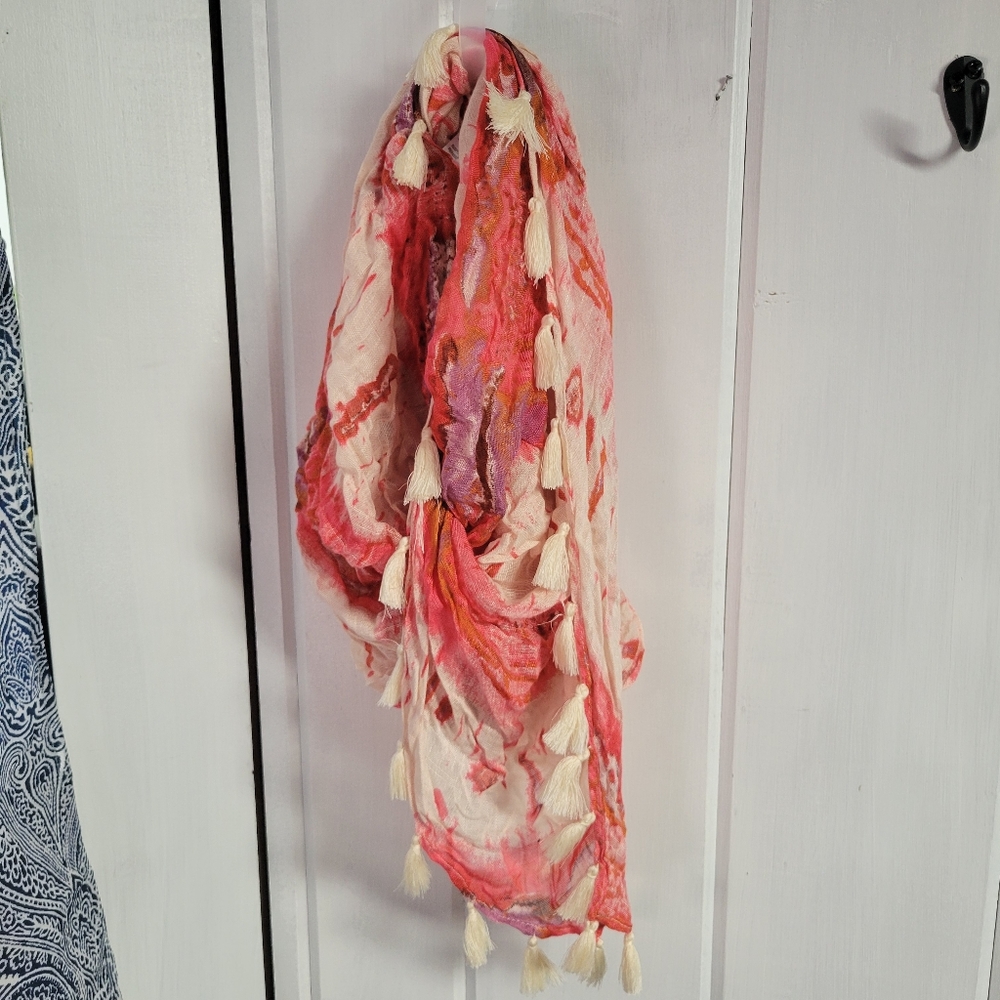 NWT tasseled infinity scarf